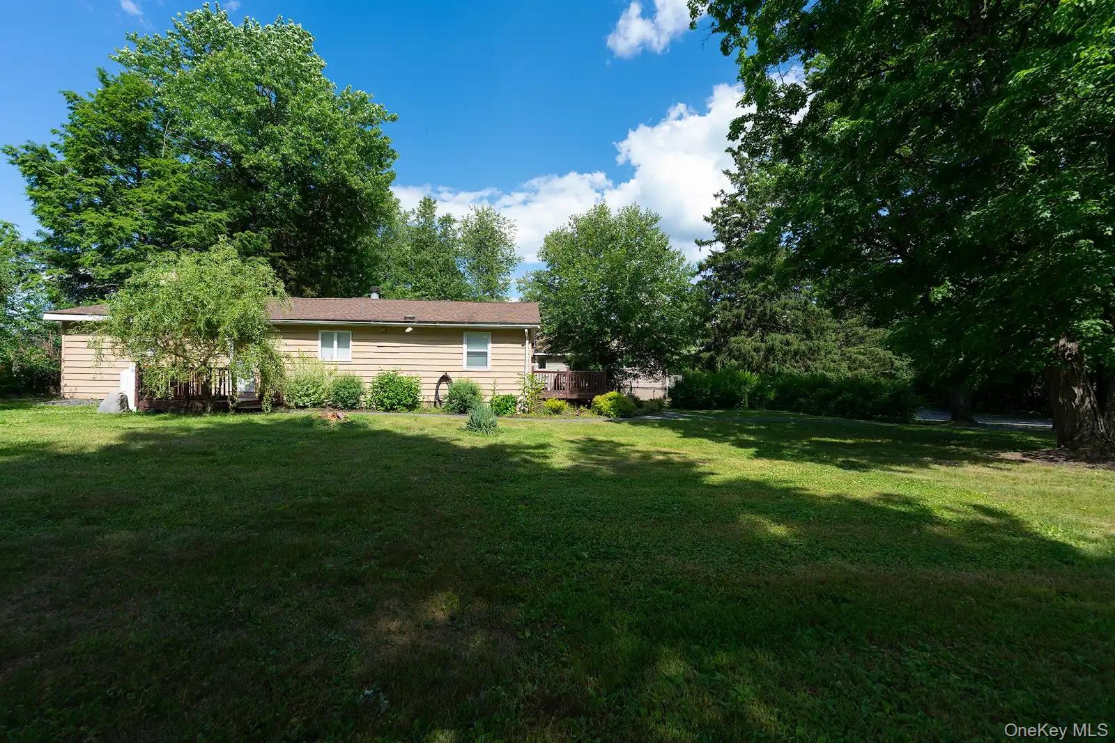 3-5 Friendly Acres Property Photo 6