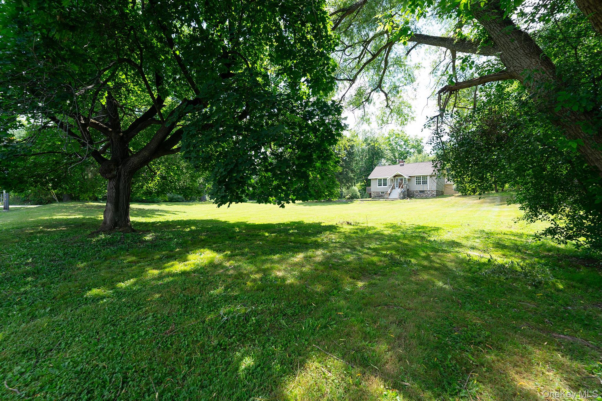 3-5 Friendly Acres Property Photo 9