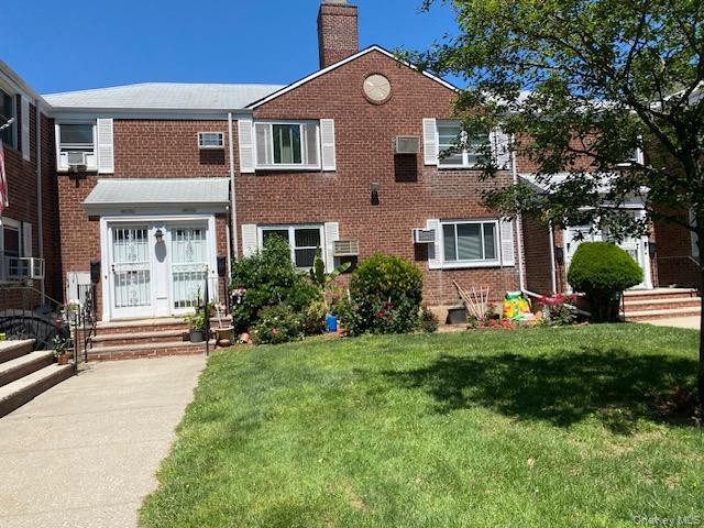 260-11 73rd Avenue E-2 Property Photo 2