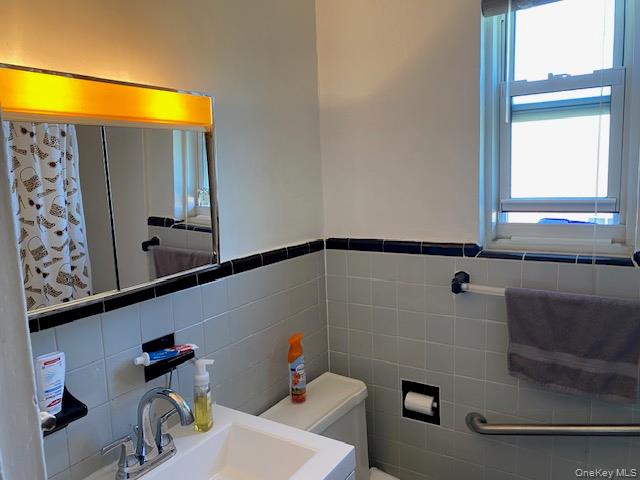 260-11 73rd Avenue E-2 Property Photo 14