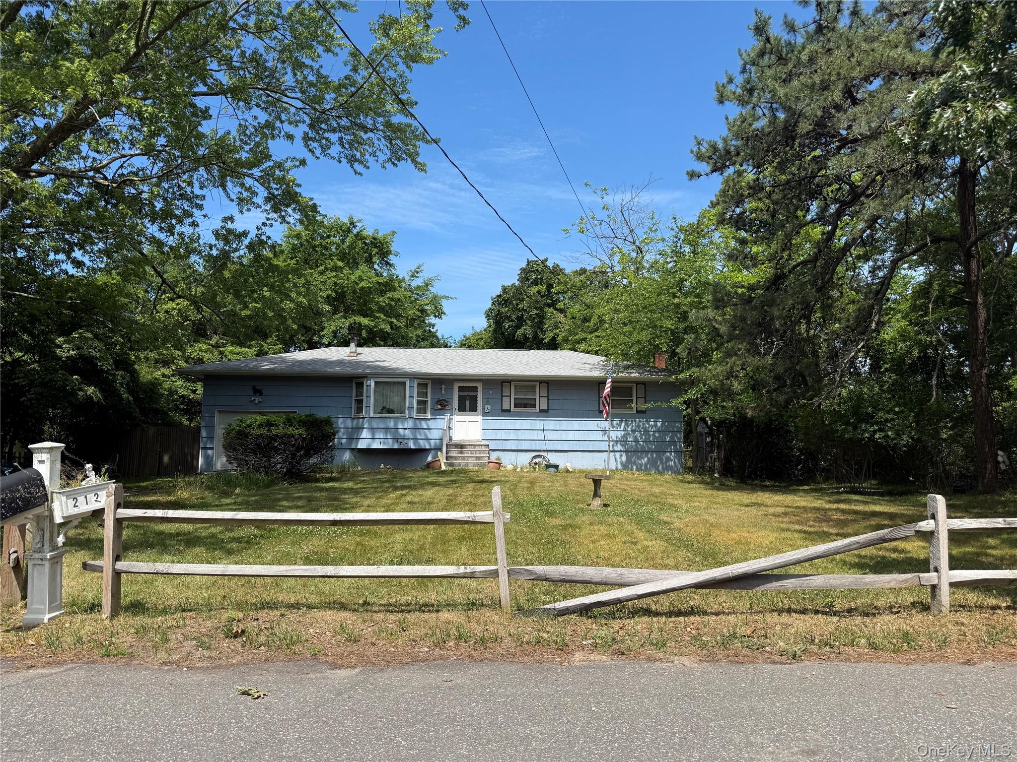 212 Union Avenue Property Photo 2