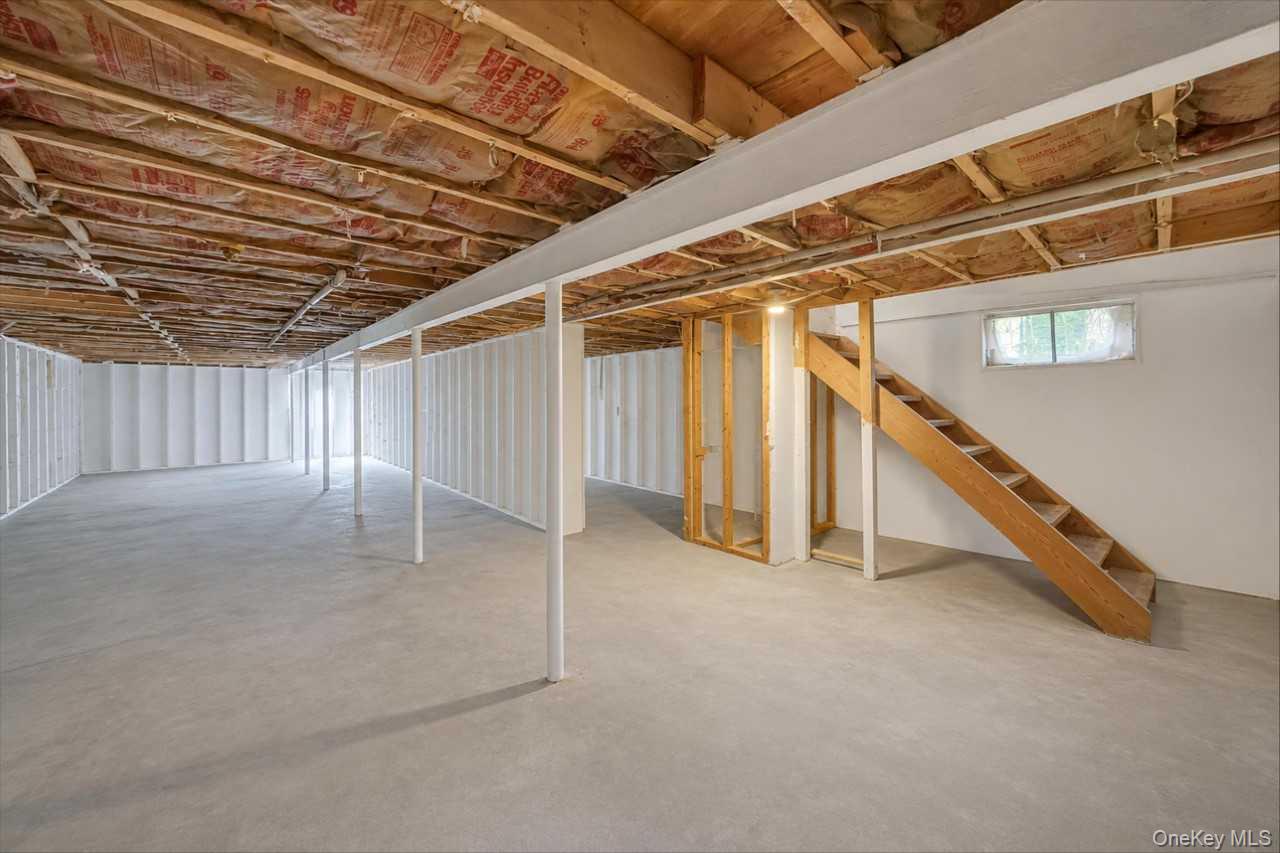 438 Auborn Avenue Property Photo 29
