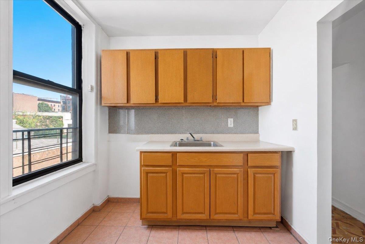 425 E 153 Street 3a Property Photo 15