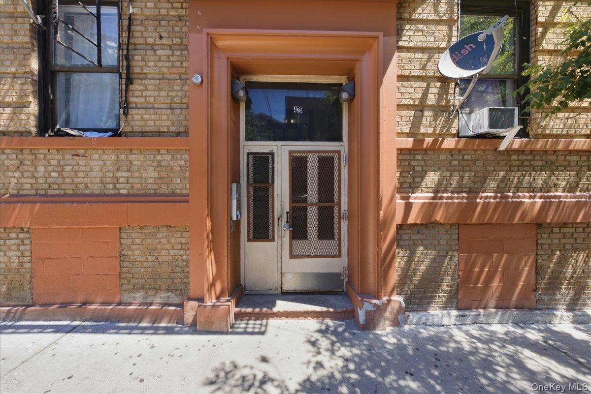 425 E 153 Street 3a Property Photo 17