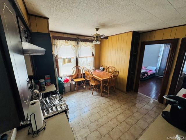 616 College Place Property Photo 9