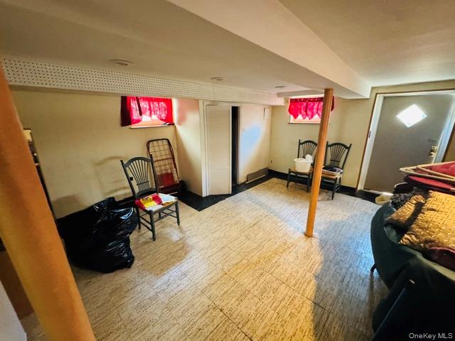 616 College Place Property Photo 26