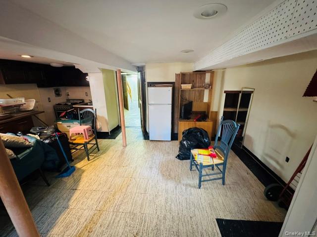 616 College Place Property Photo 27