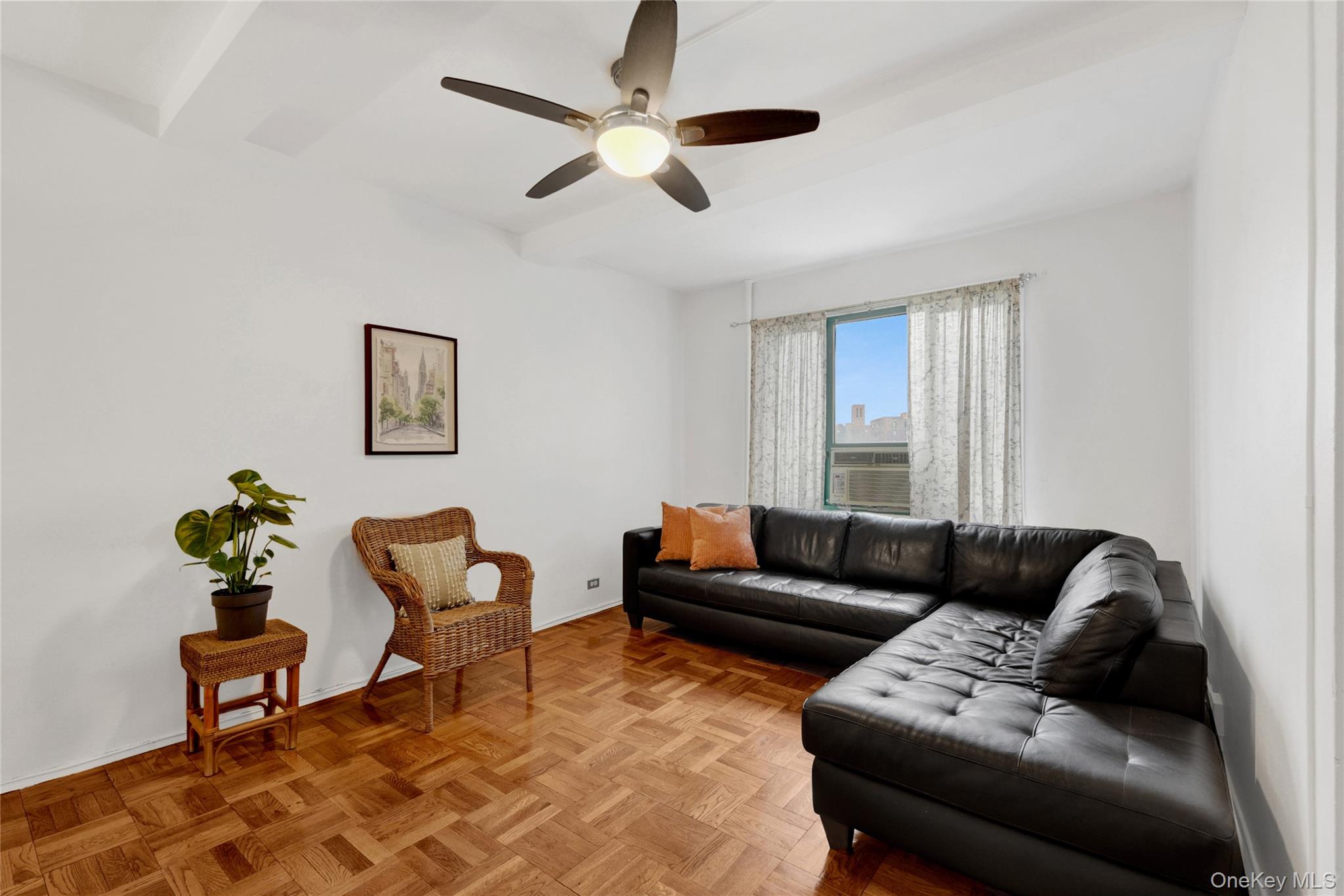 14 Metropolitan Oval 8g Property Photo 9