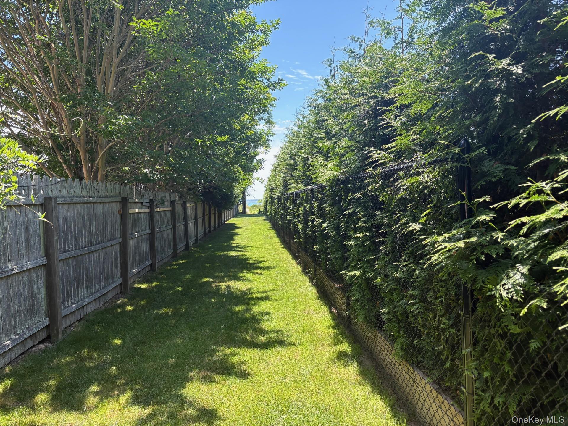 240 Meadow Lane Property Photo 4