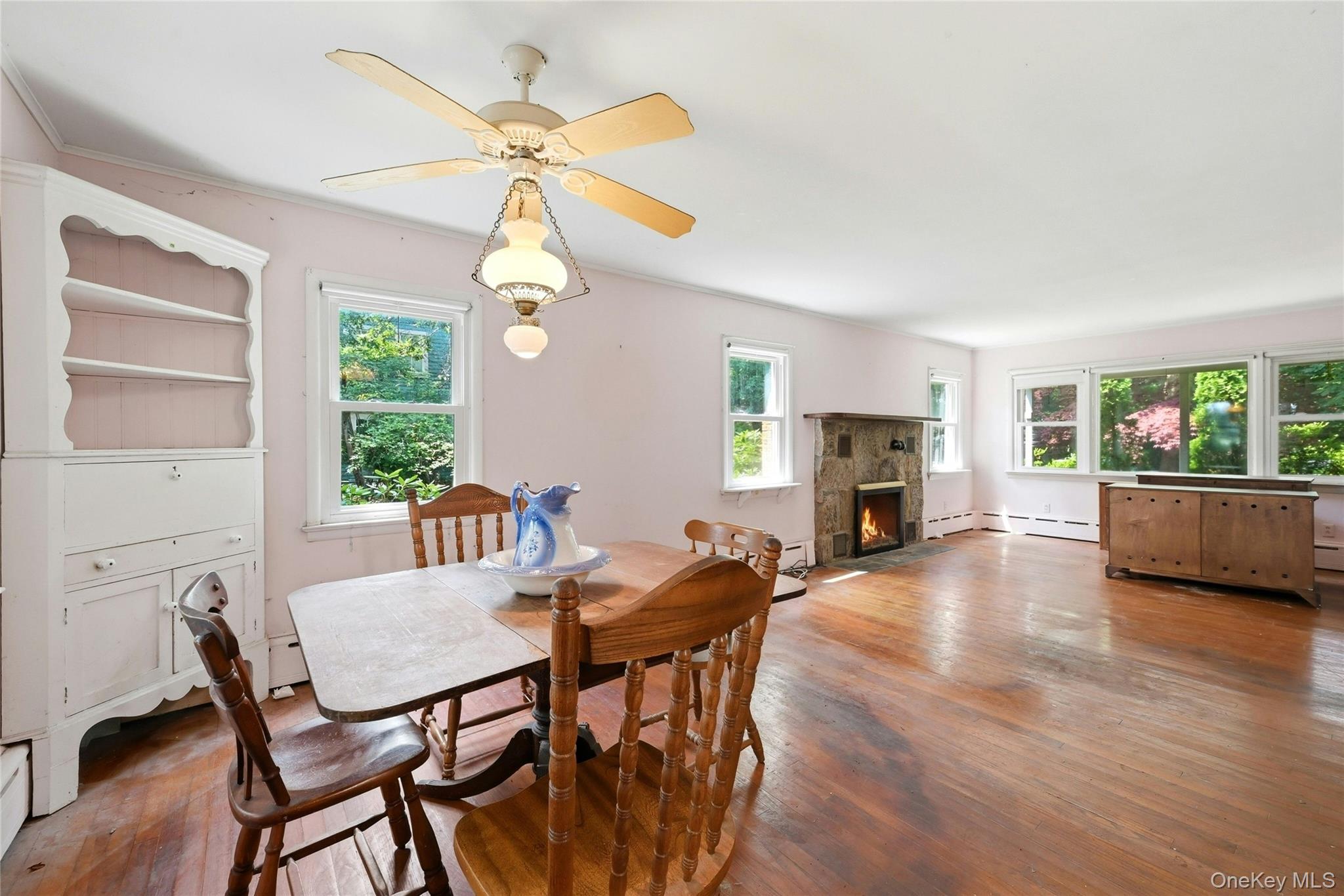 240 Meadow Lane Property Photo 9