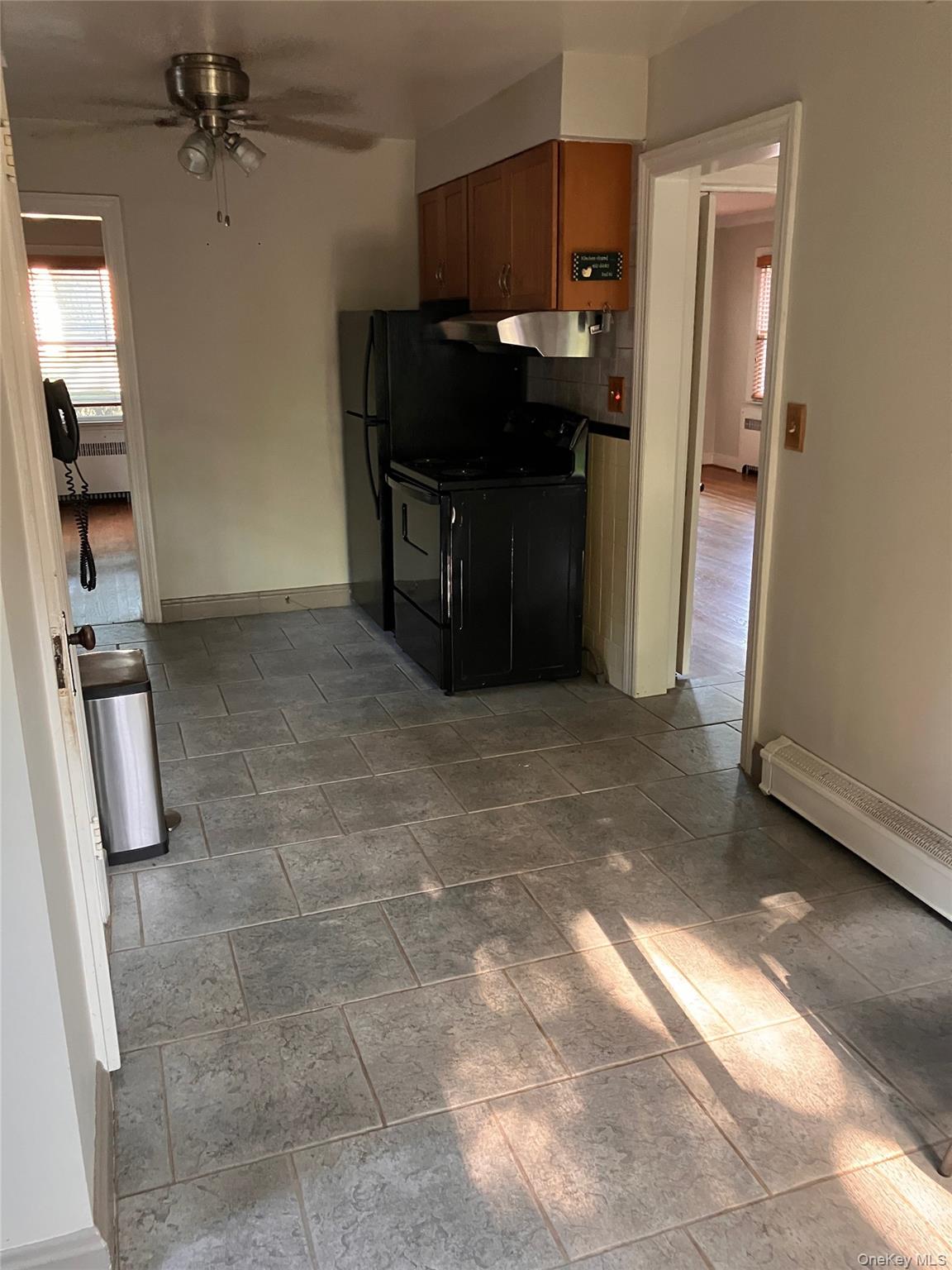 12 Maryland Avenue Property Photo 3