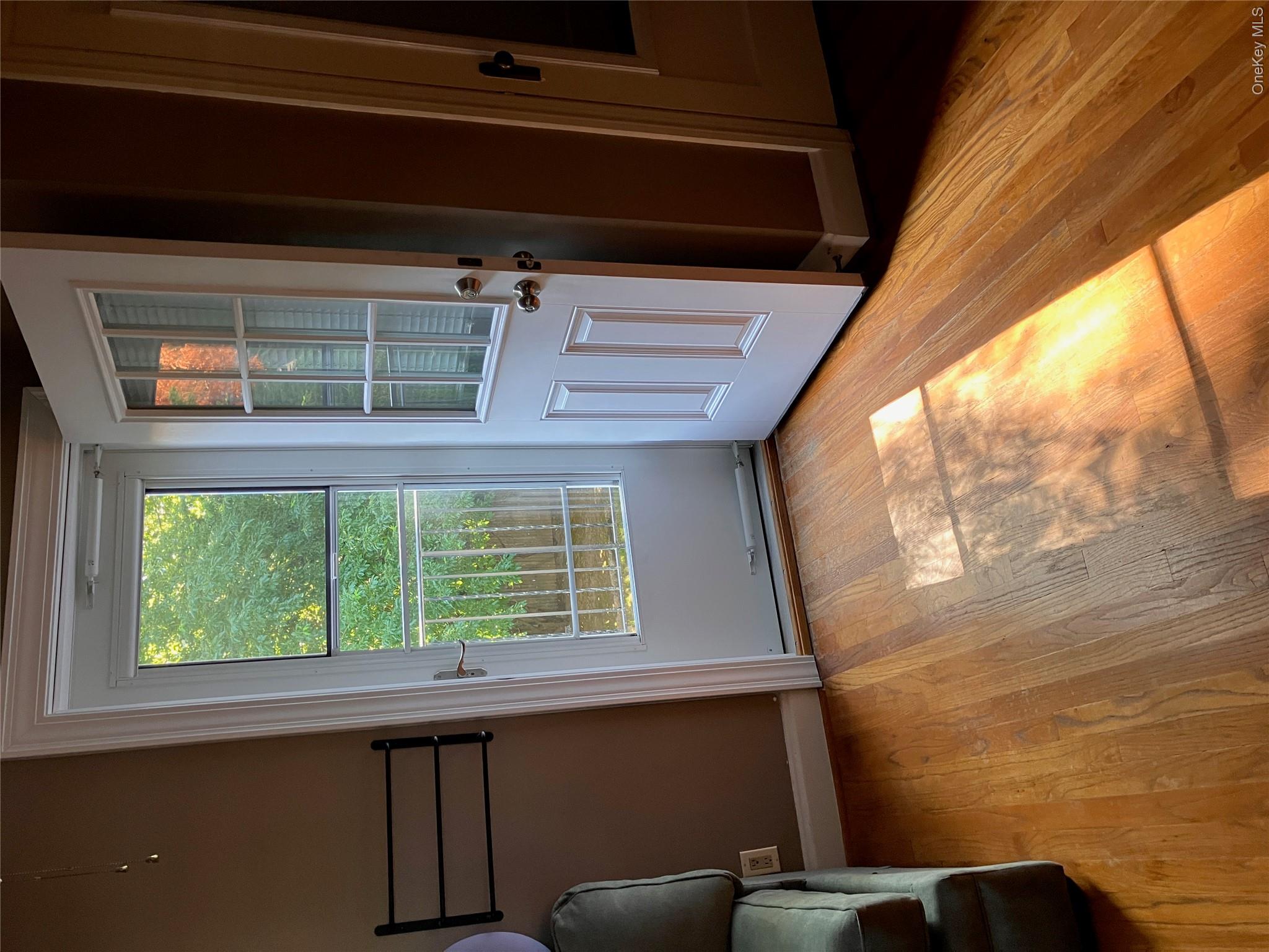 12 Maryland Avenue Property Photo 16