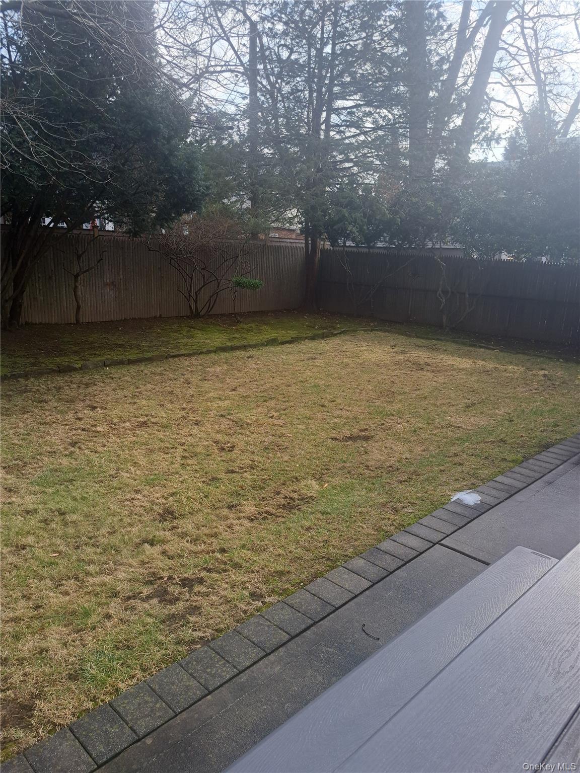 12 Maryland Avenue Property Photo 24