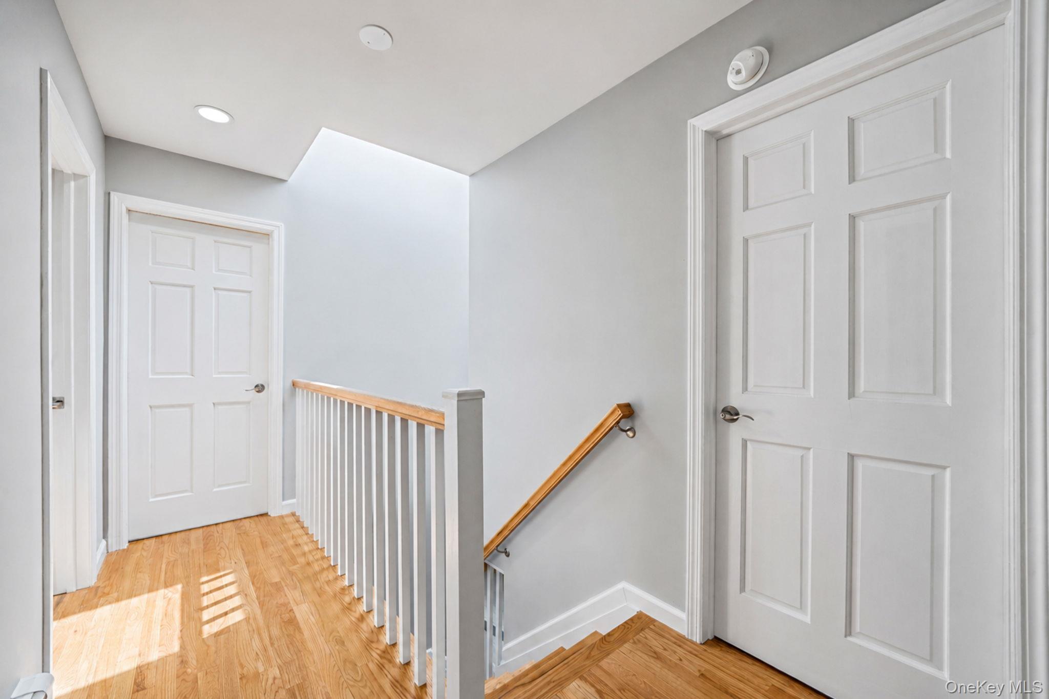 111 Pine Street Property Photo 25