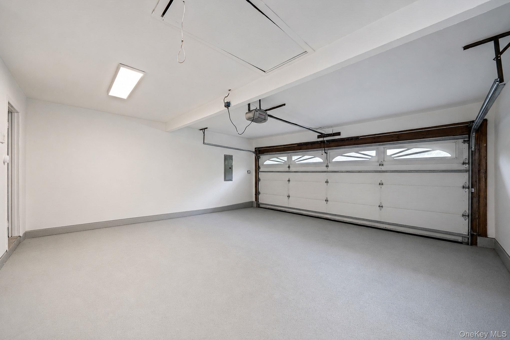 111 Pine Street Property Photo 39