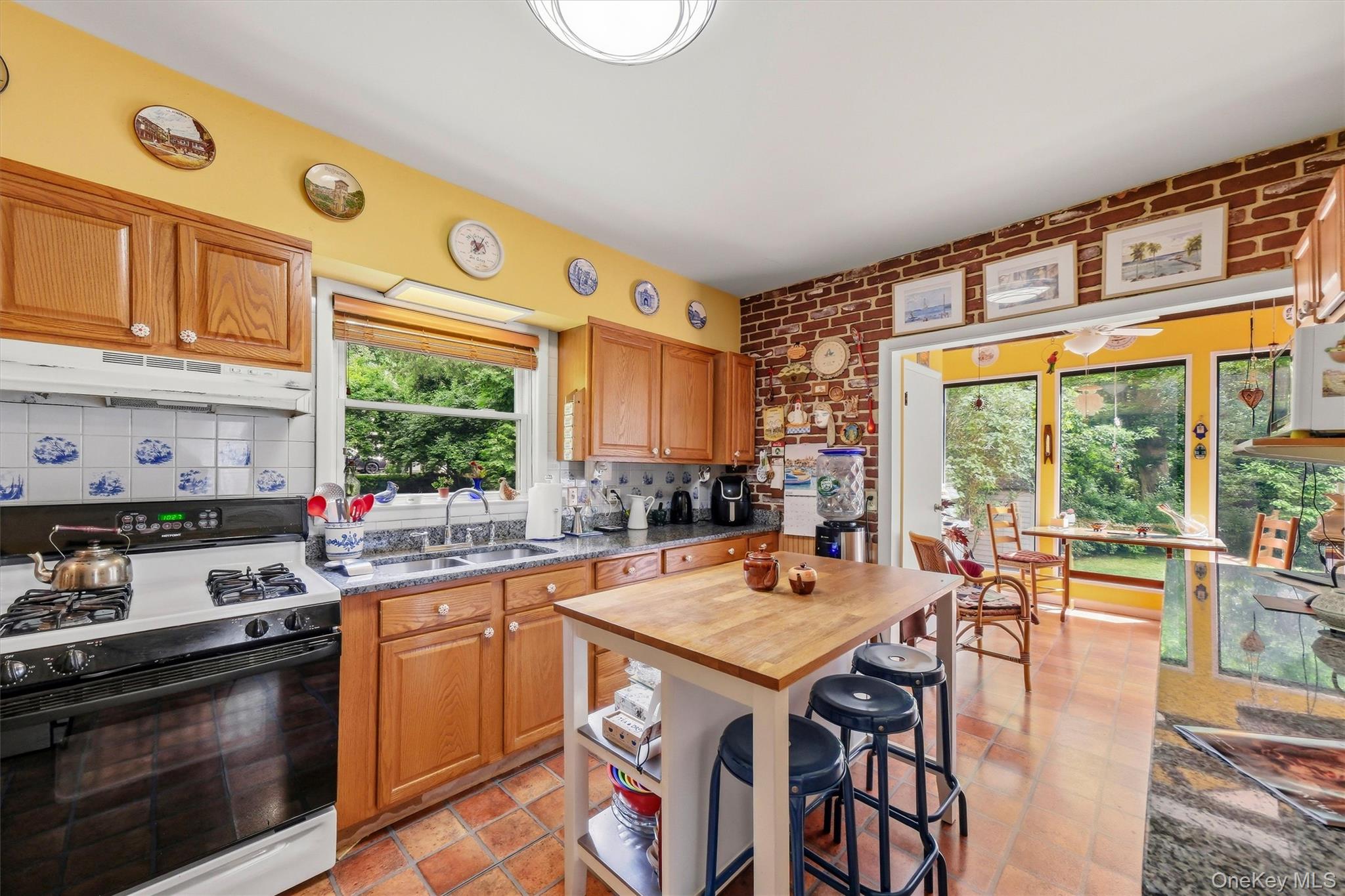 86 Balmville Road Property Photo 16