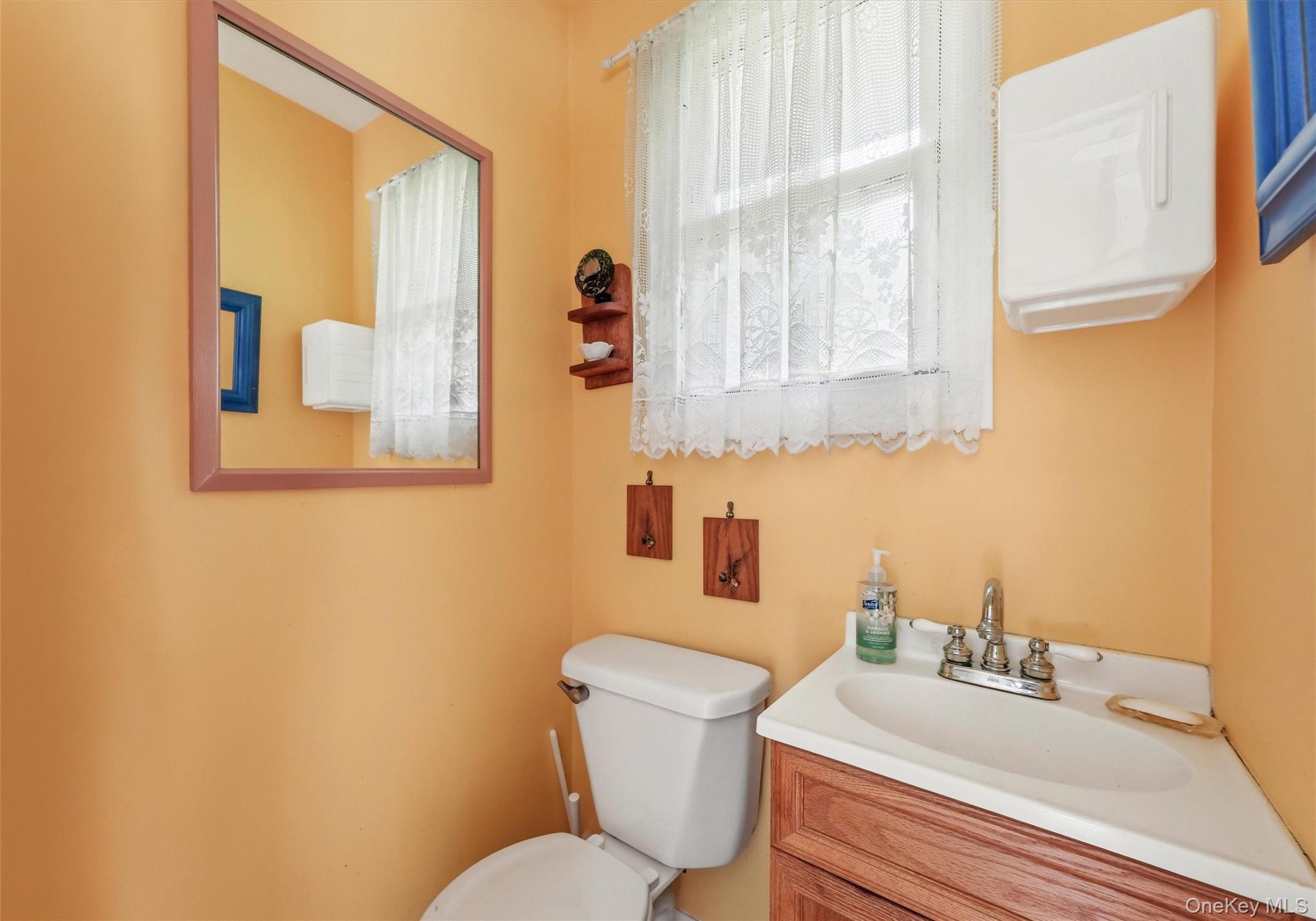 86 Balmville Road Property Photo 17