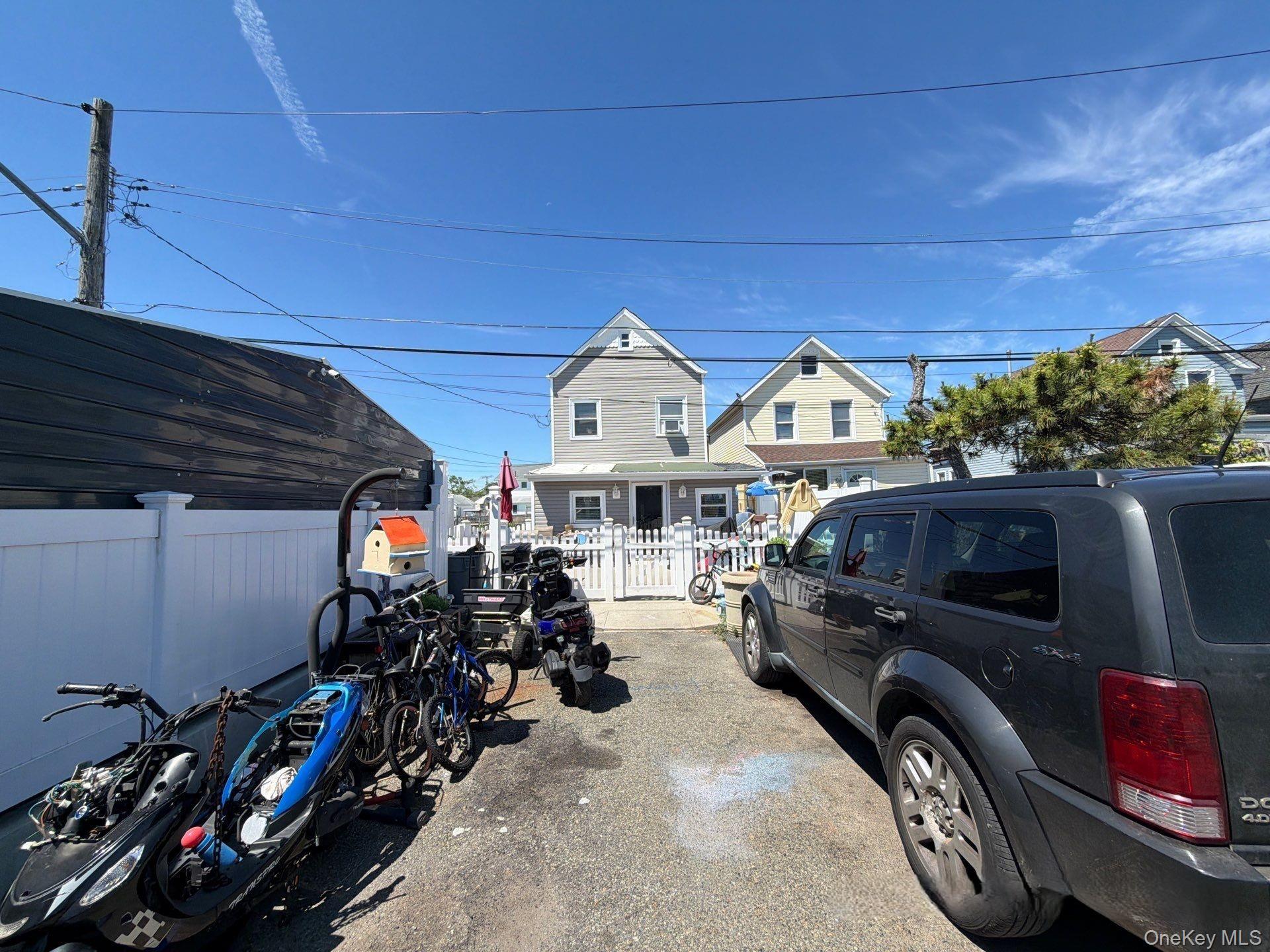 4 Bayview Avenue Property Photo 3