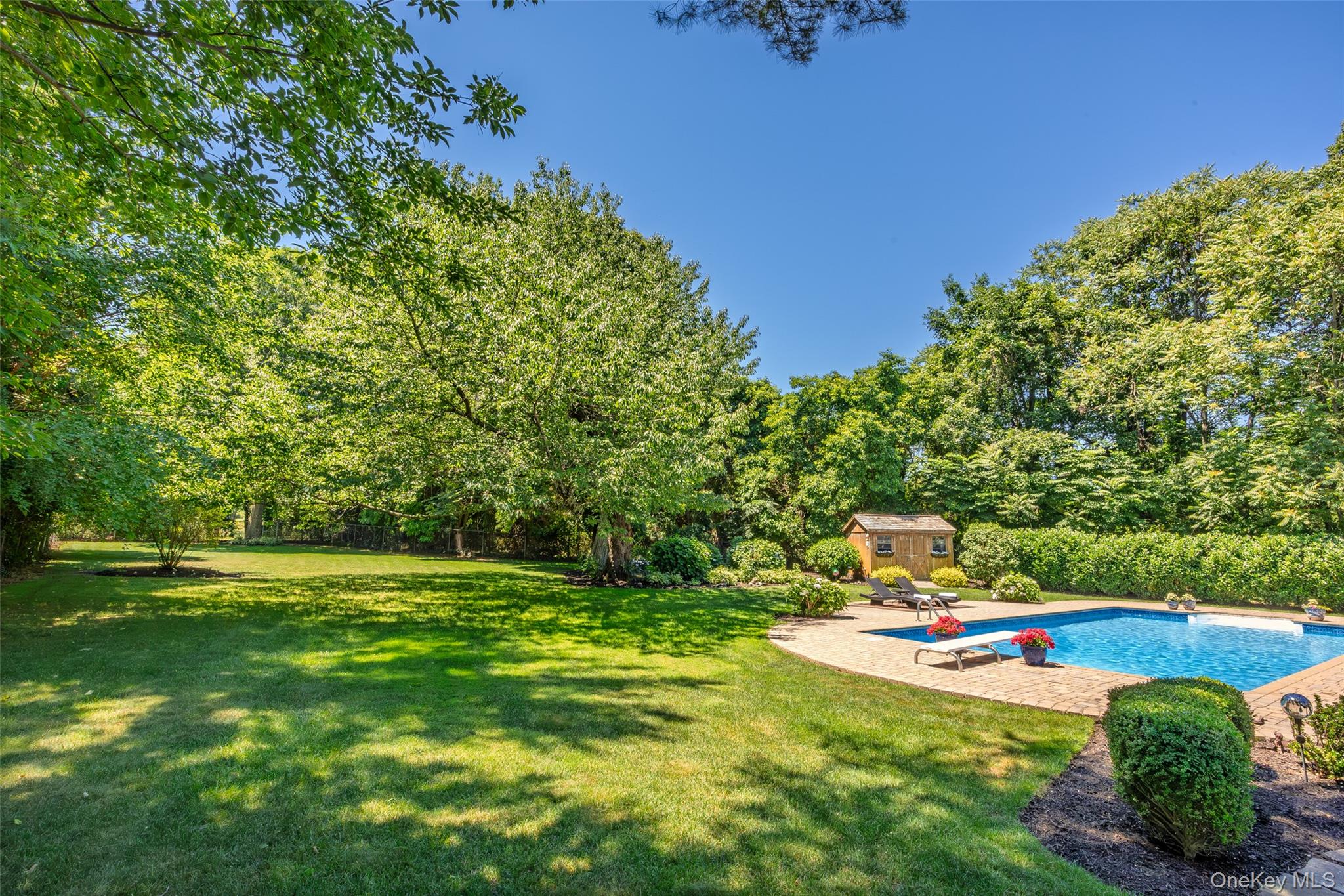 14 Fairway Drive Property Photo 39