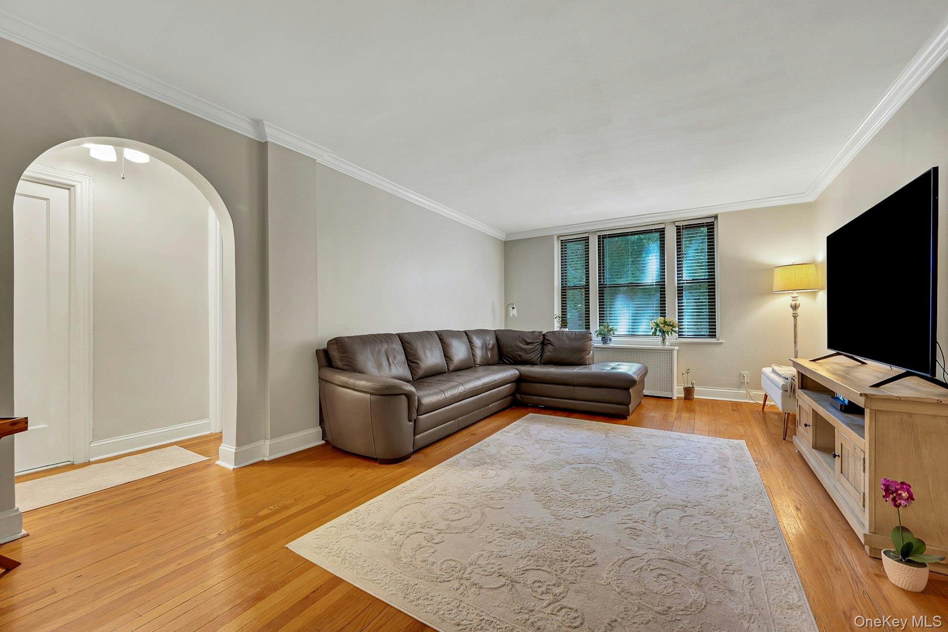 36 Westview Avenue 1b Property Photo 6
