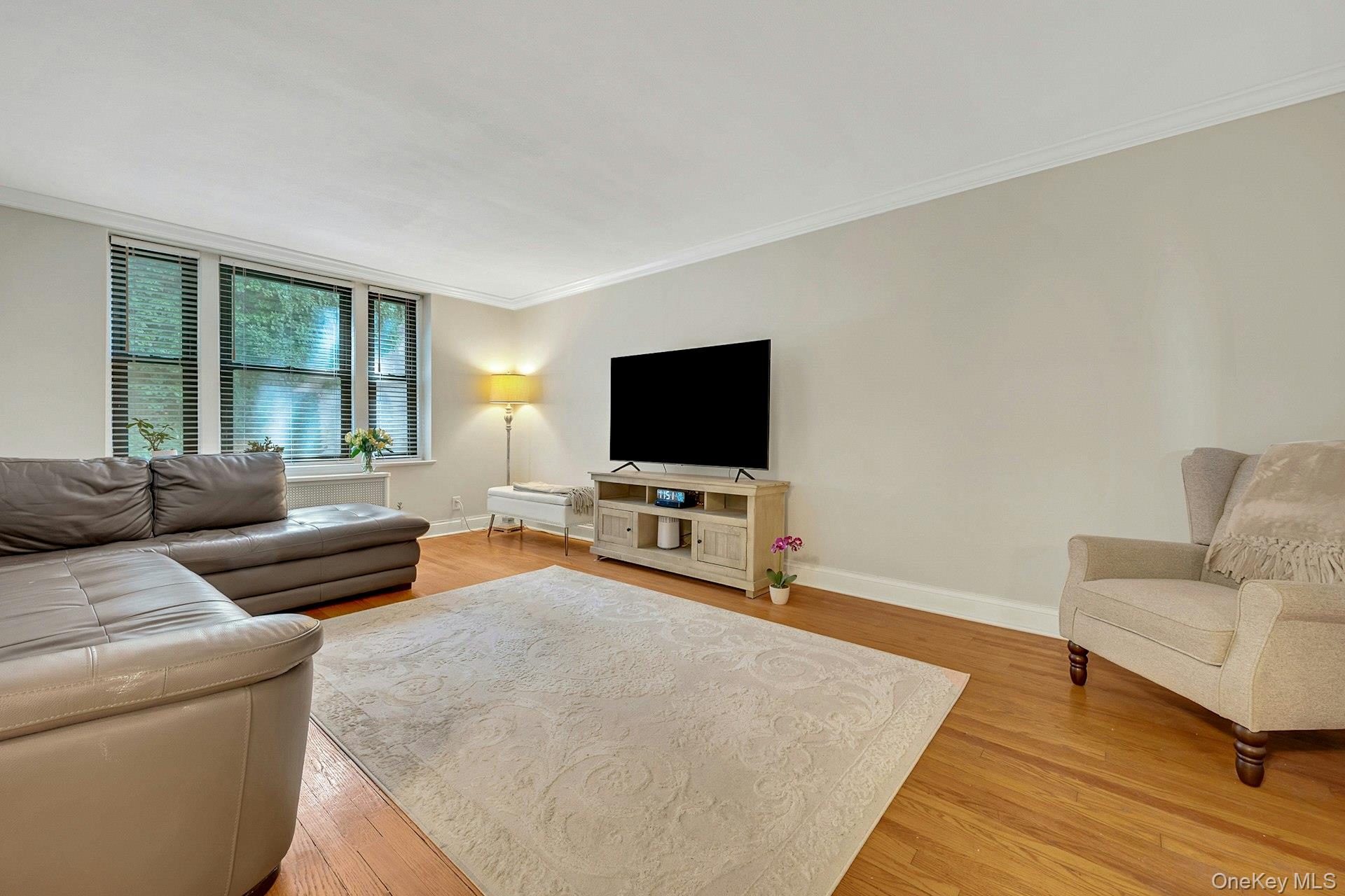 36 Westview Avenue 1b Property Photo 7