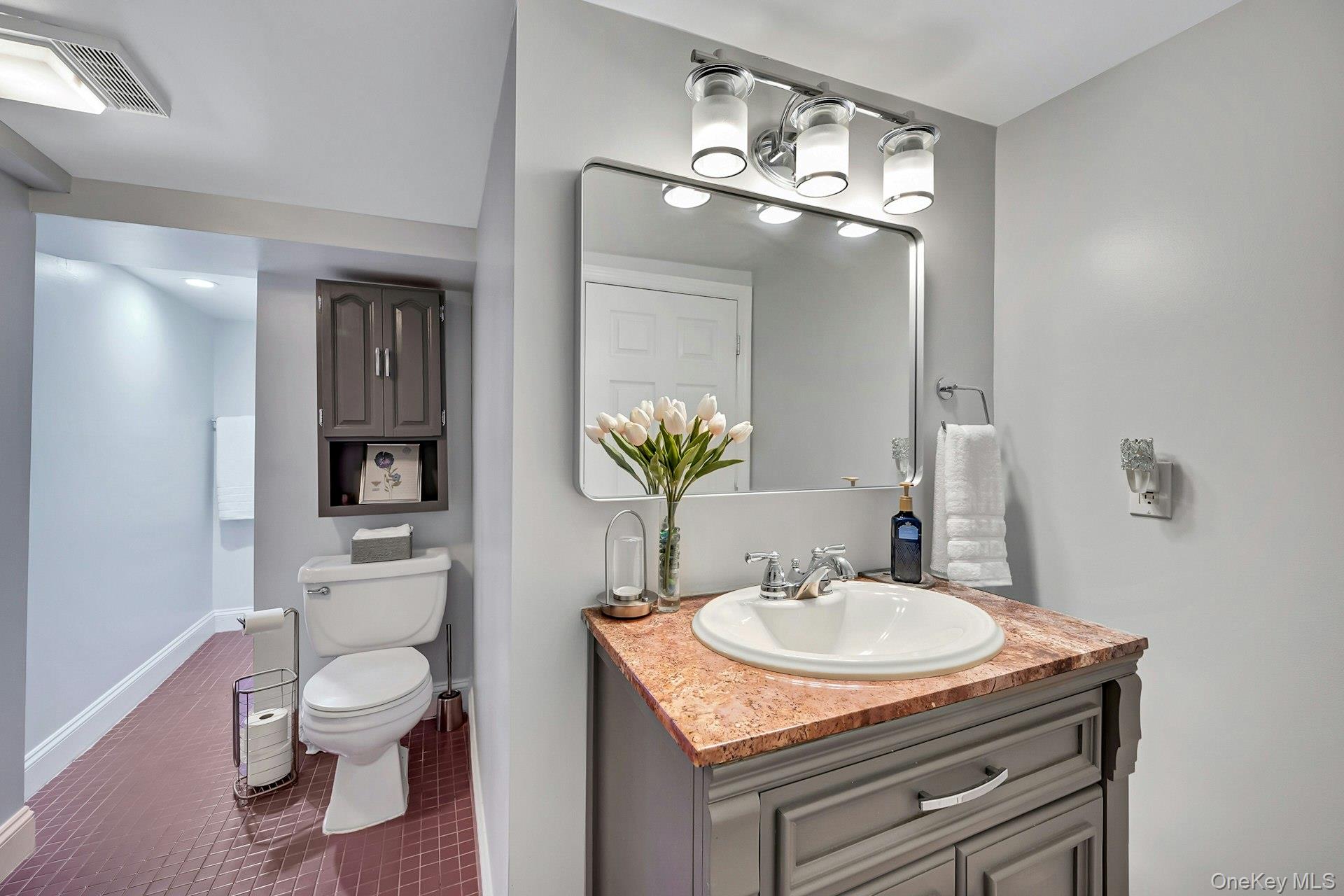 55c Edgewater Park C Property Photo 25