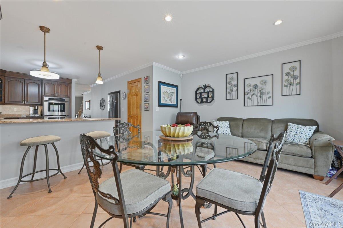 6356 76th Street Property Photo 19