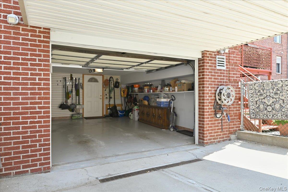 6356 76th Street Property Photo 37