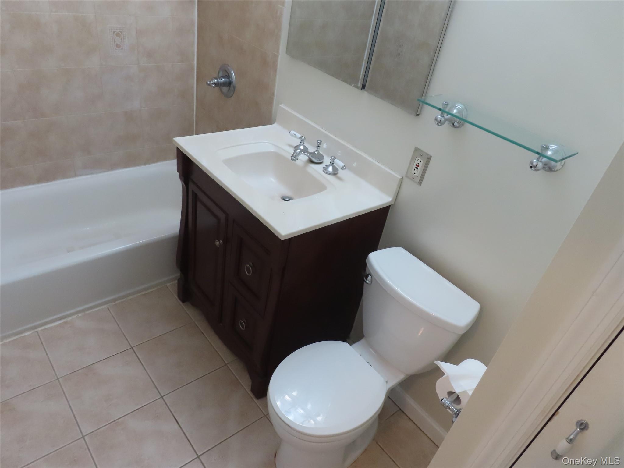 103 Mariners Way Property Photo 9