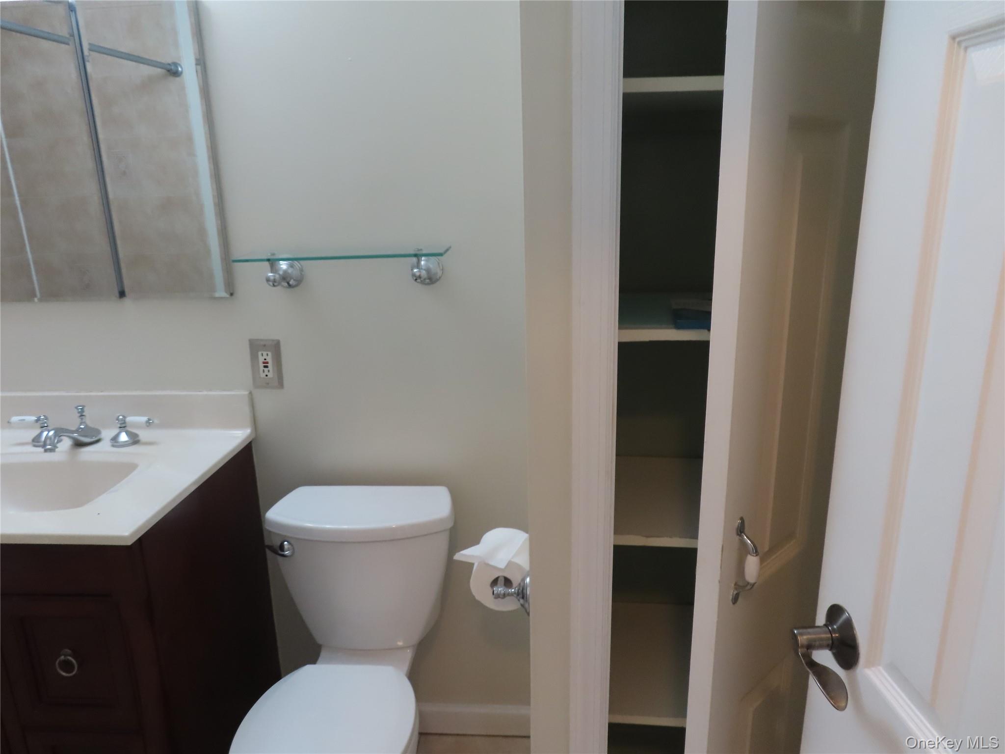 103 Mariners Way Property Photo 10