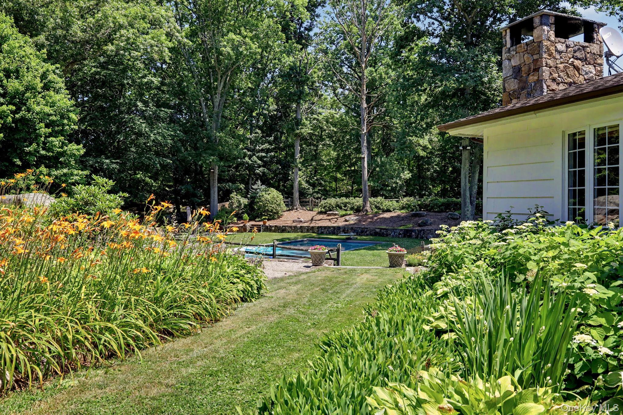 10 Apple Tree Lane Property Photo 35