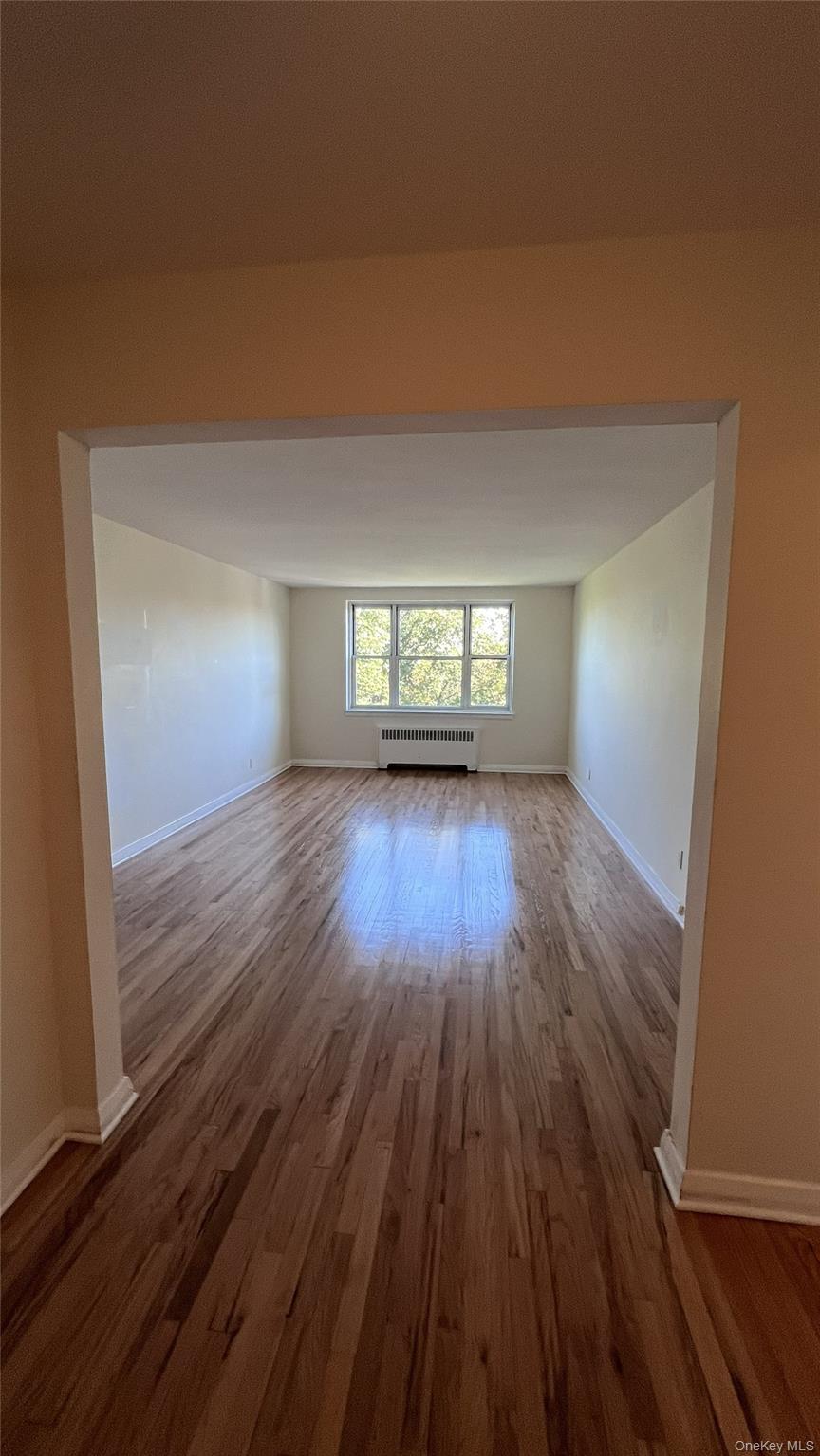 290 Collins Avenue 8e Property Photo 2