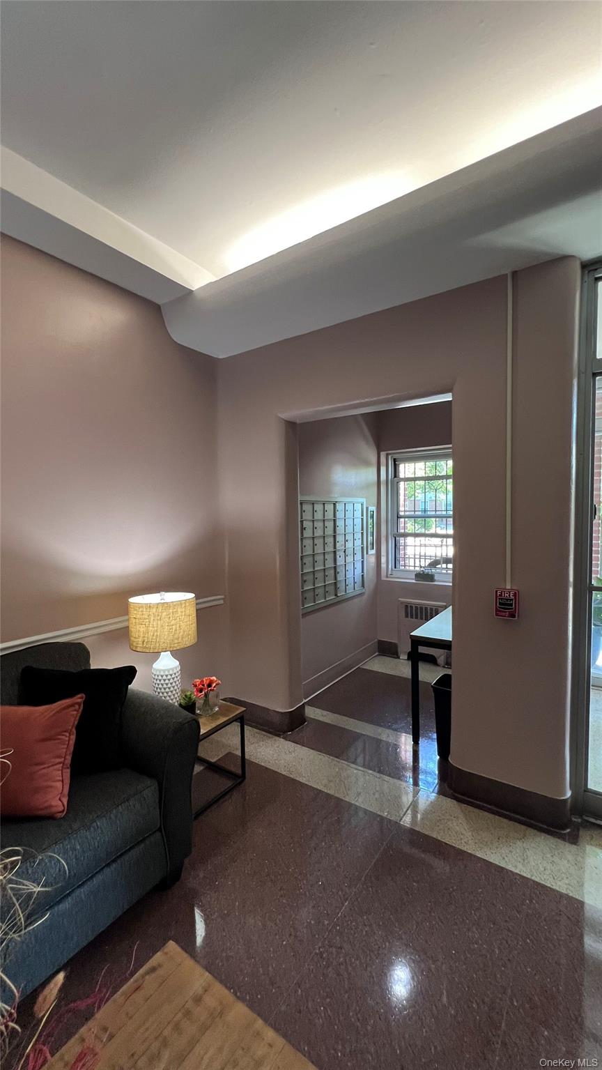 290 Collins Avenue 8e Property Photo 7