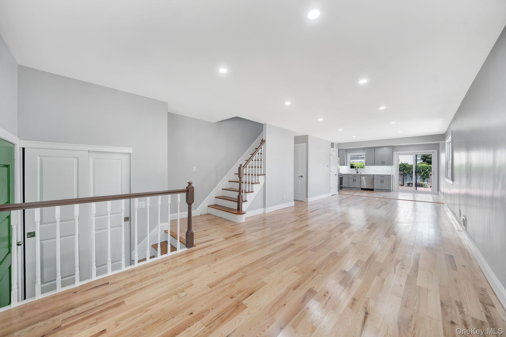5 Notus Avenue Property Photo 4