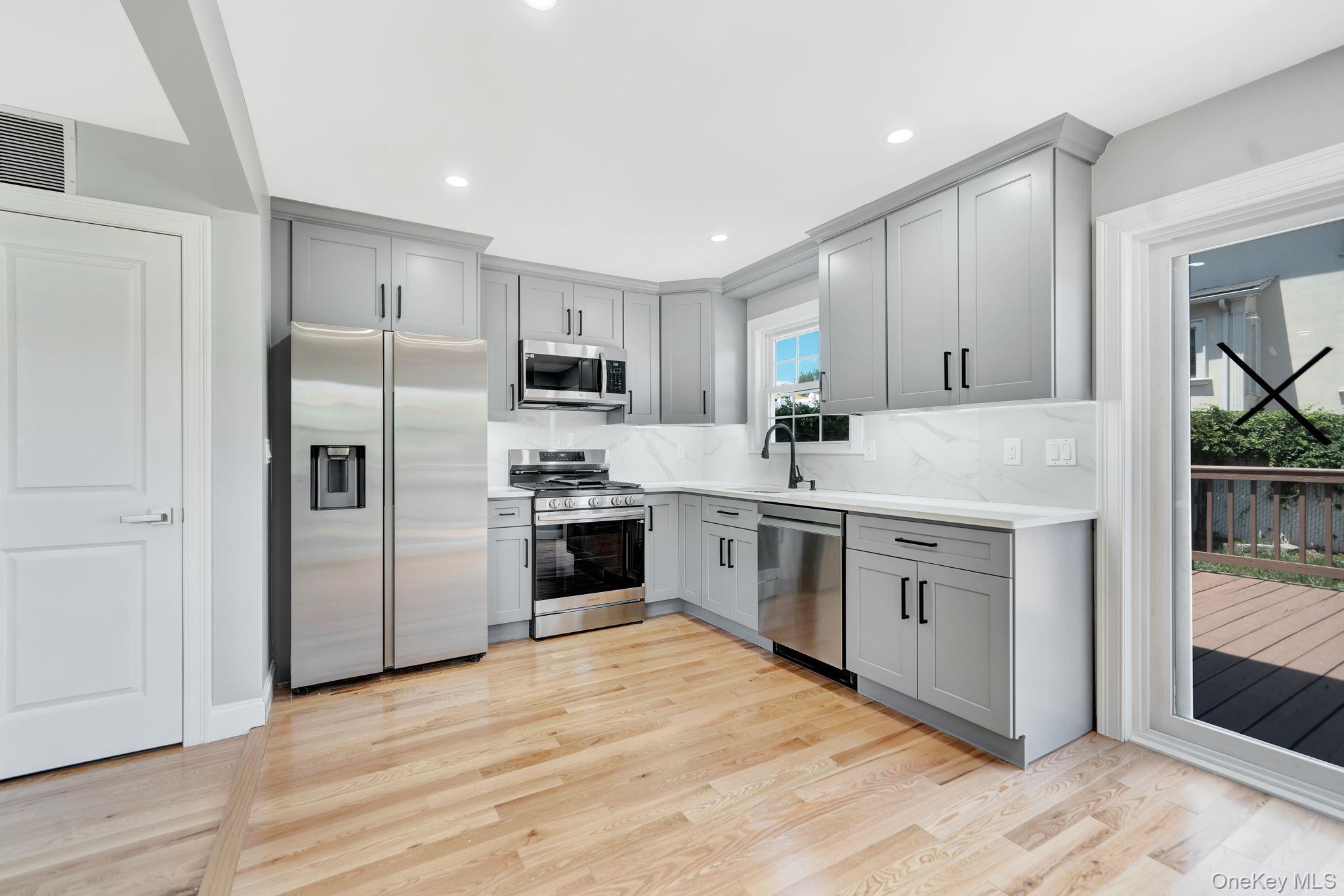 5 Notus Avenue Property Photo 11