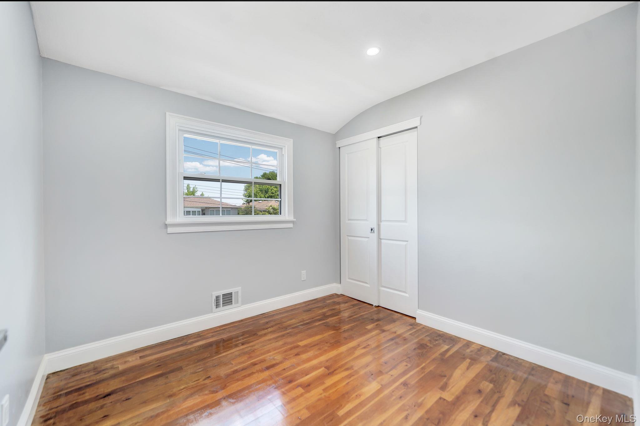 5 Notus Avenue Property Photo 18