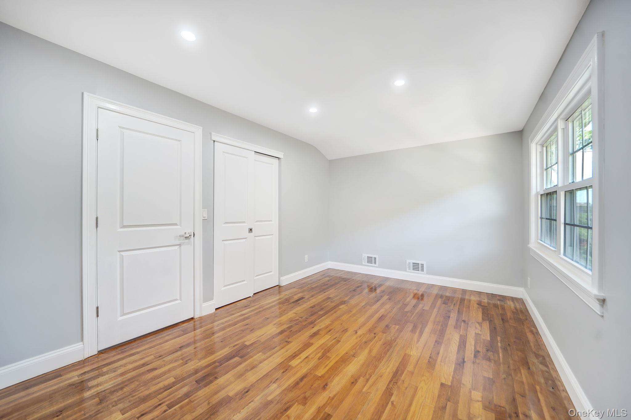 5 Notus Avenue Property Photo 20
