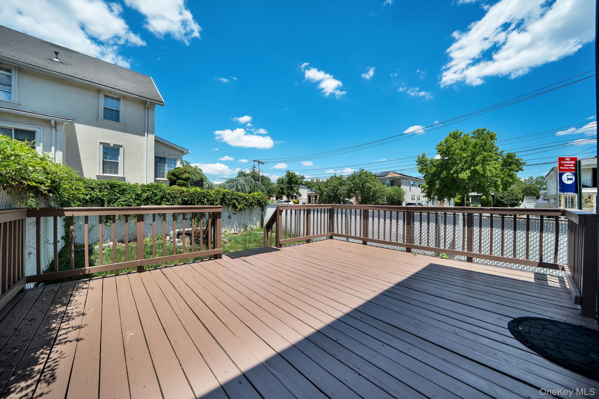 5 Notus Avenue Property Photo 22
