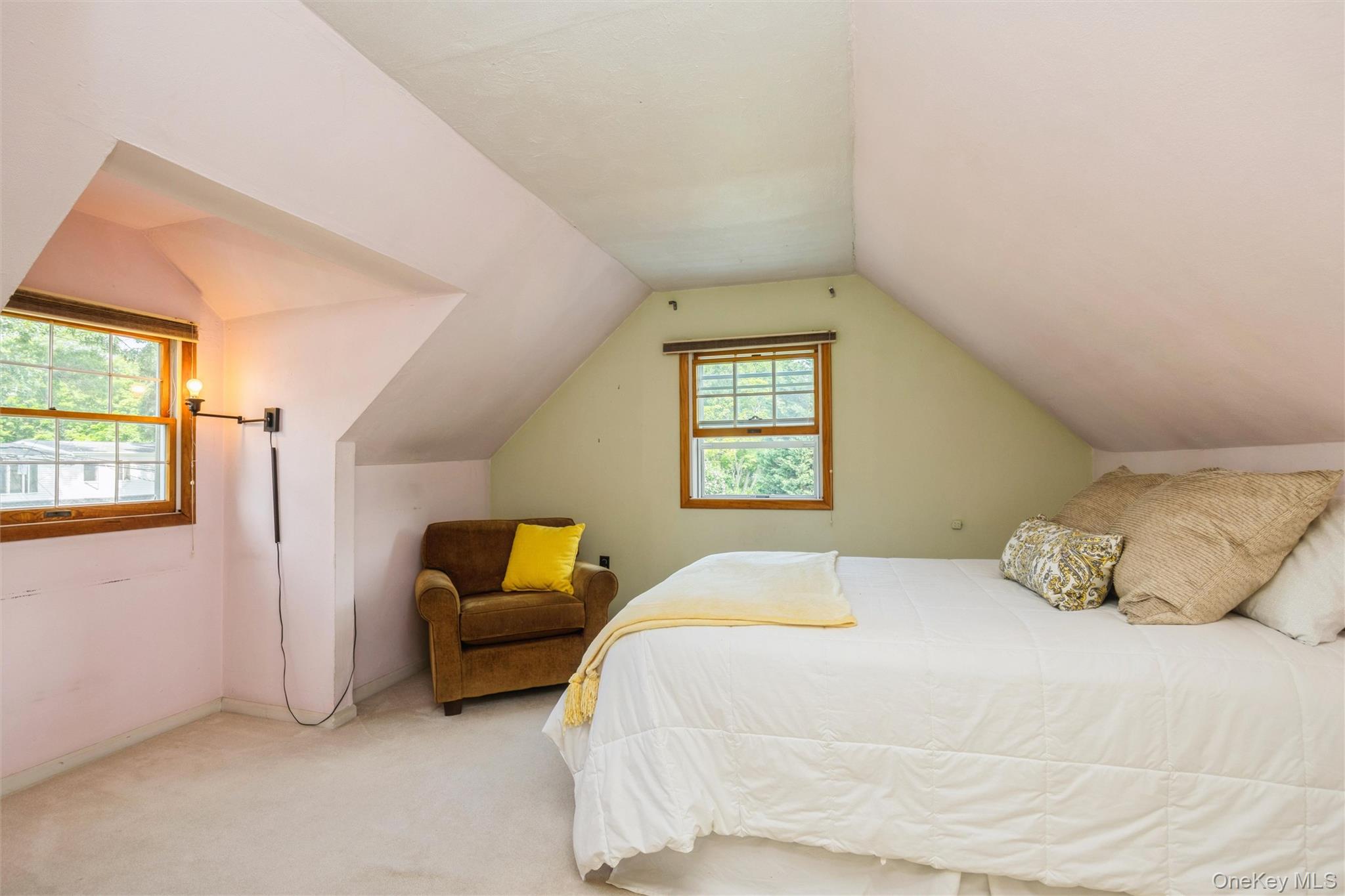 87 Center Street Property Photo 14