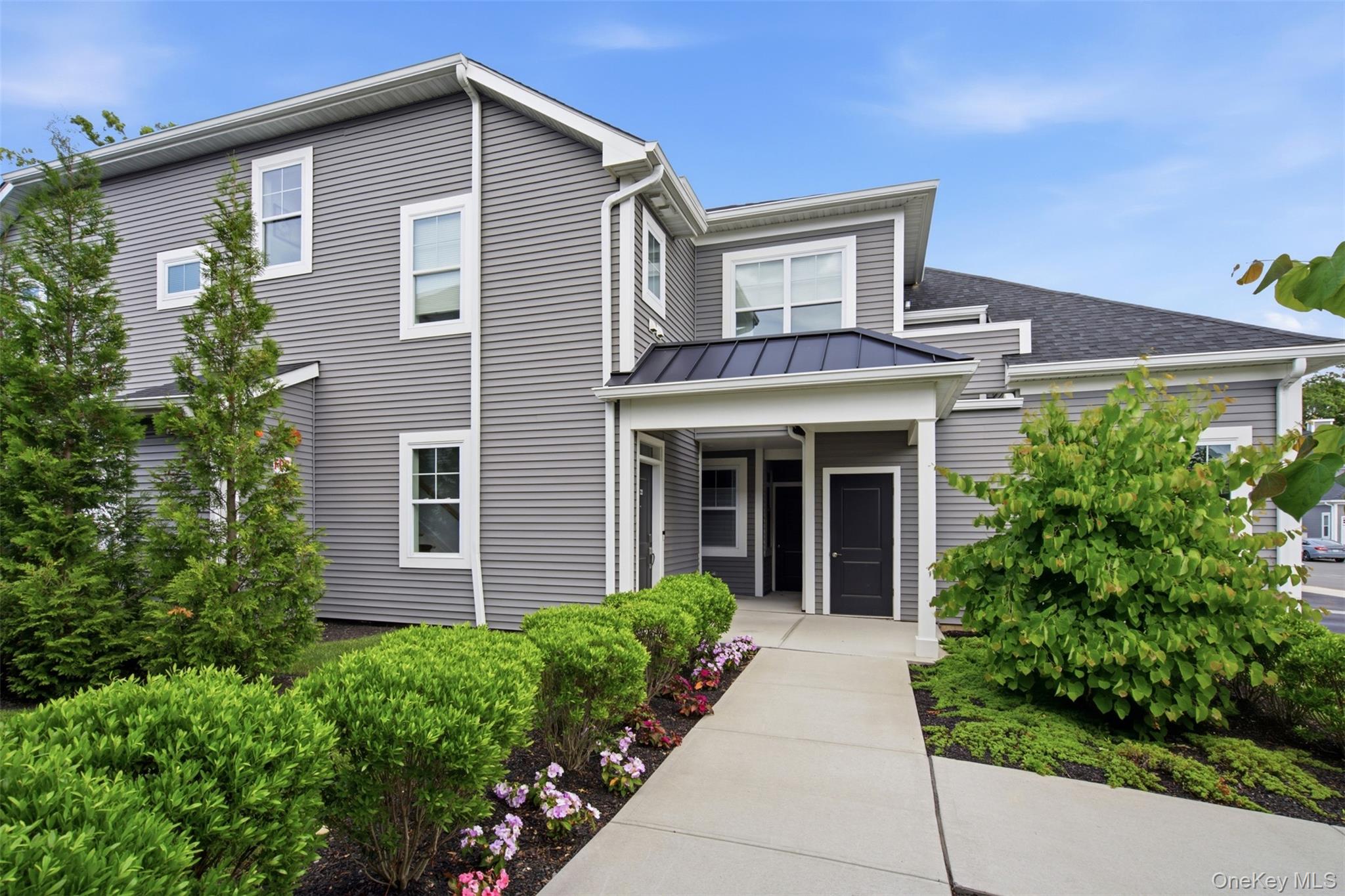 21 Seasons Way Property Photo 2