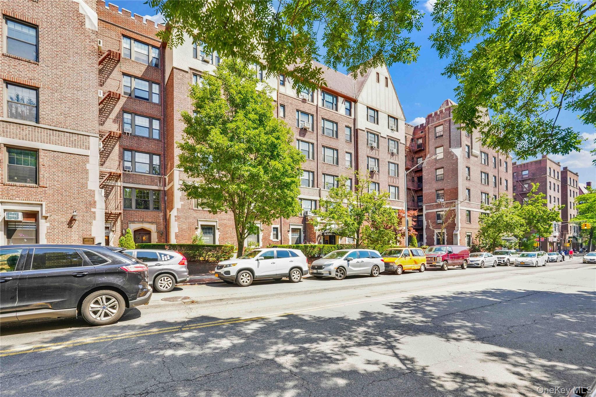 109-14 Ascan Avenue 5a Property Photo 2