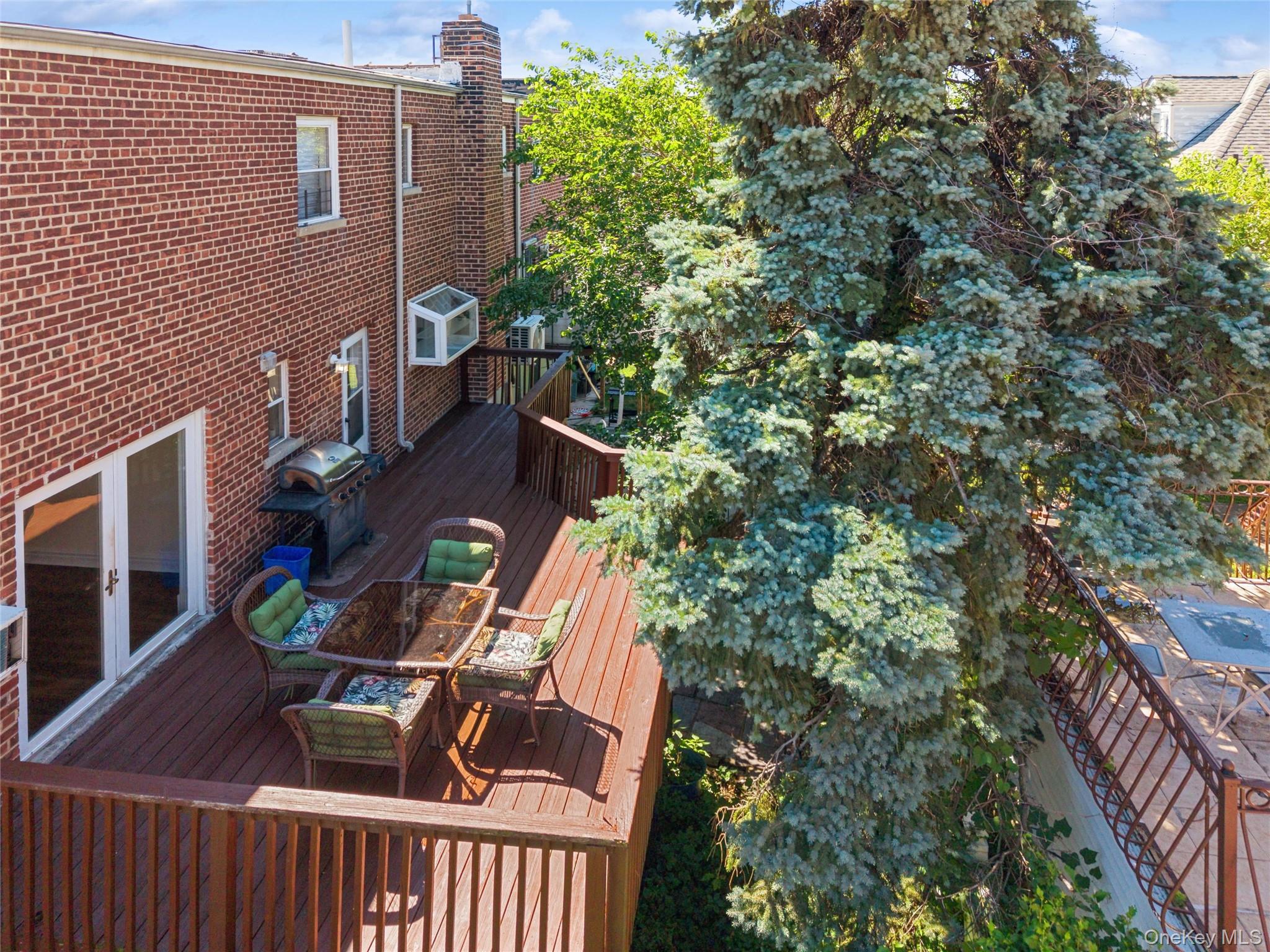 1321 Gillespie Avenue Property Photo 19