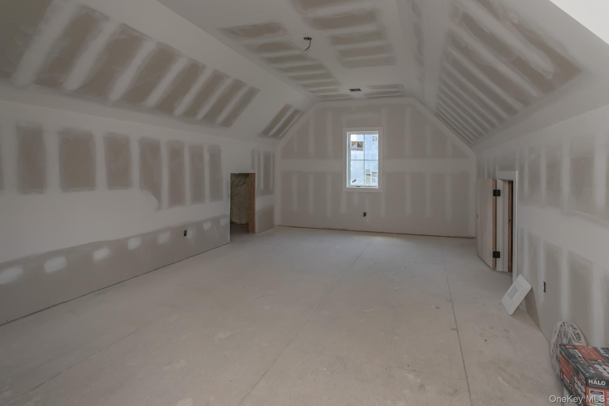 119 Ryerson Road Property Photo 15