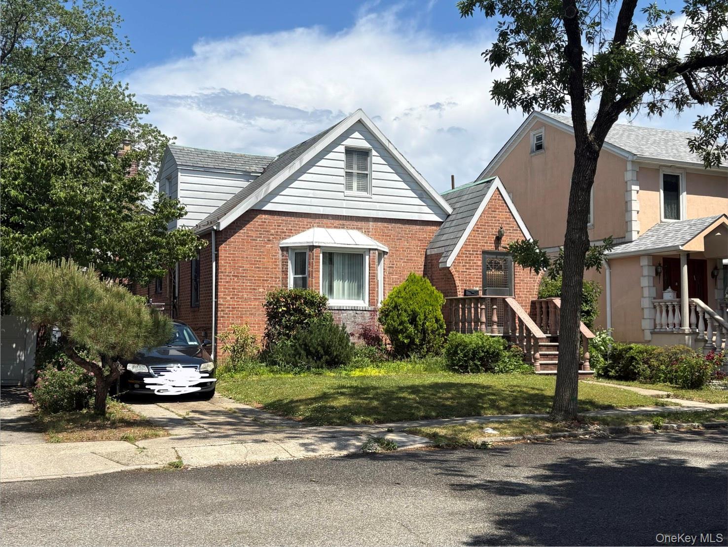 6911 180th Street Property Photo 1