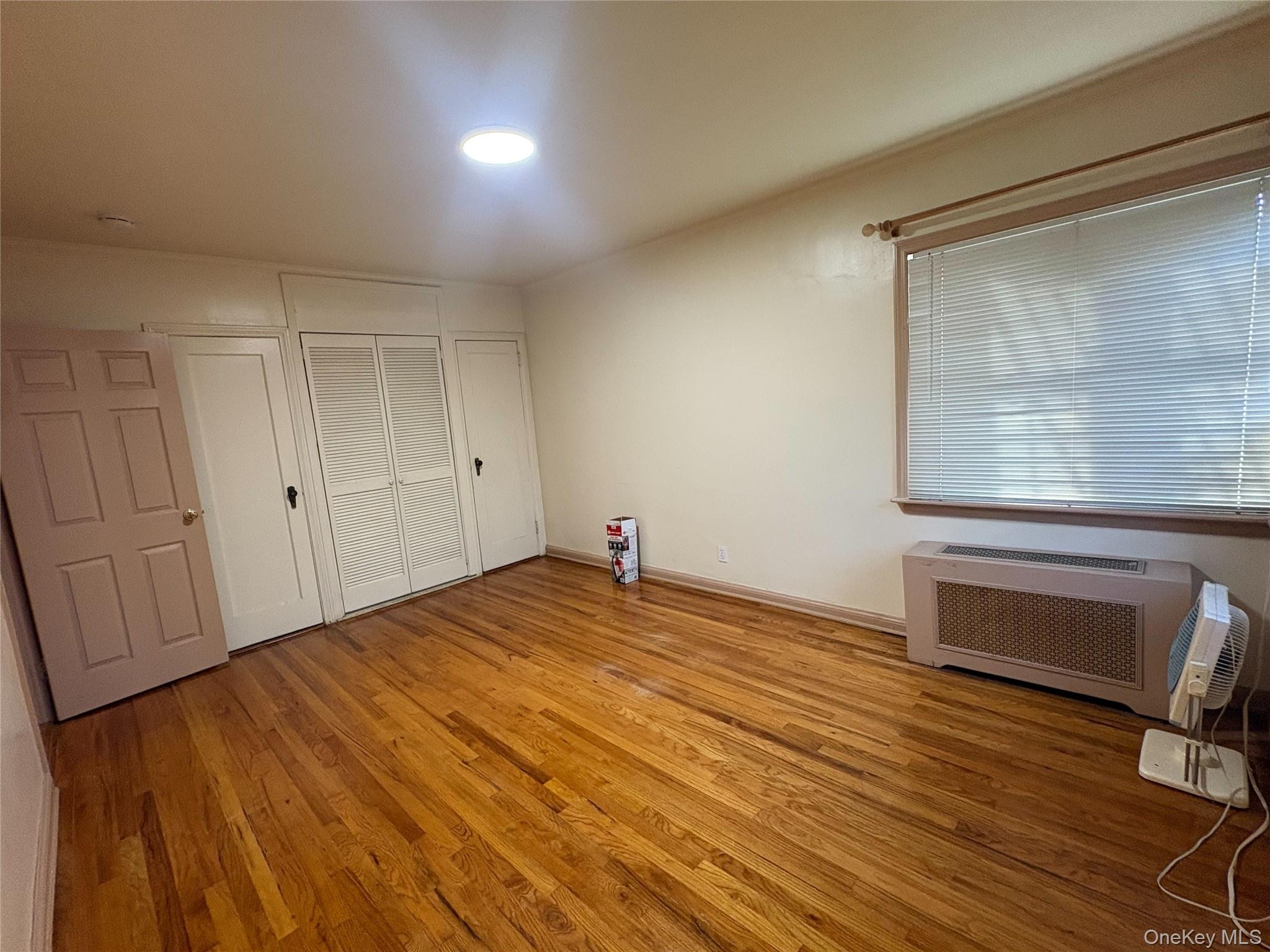 6911 180th Street Property Photo 11