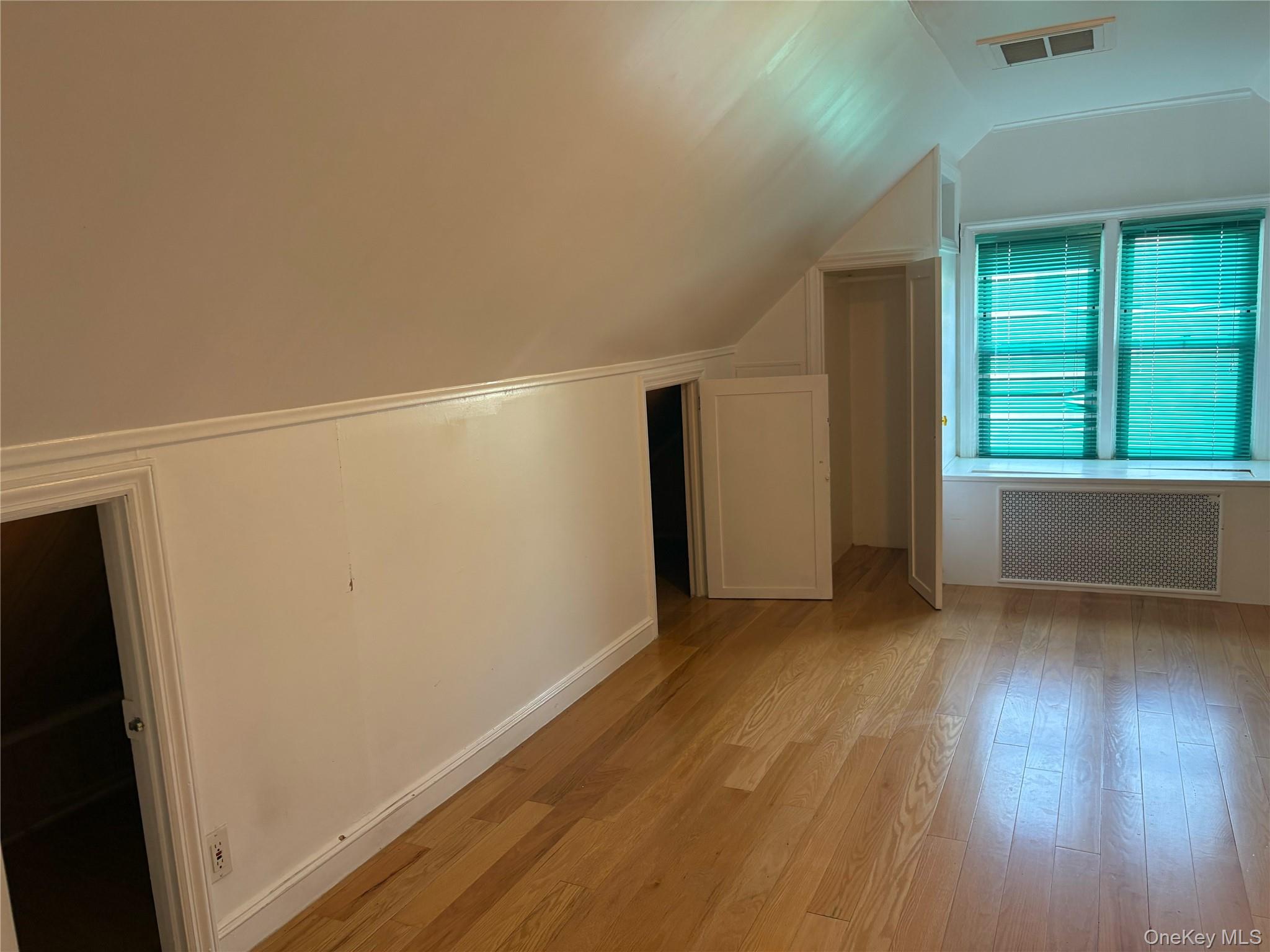 6911 180th Street Property Photo 15
