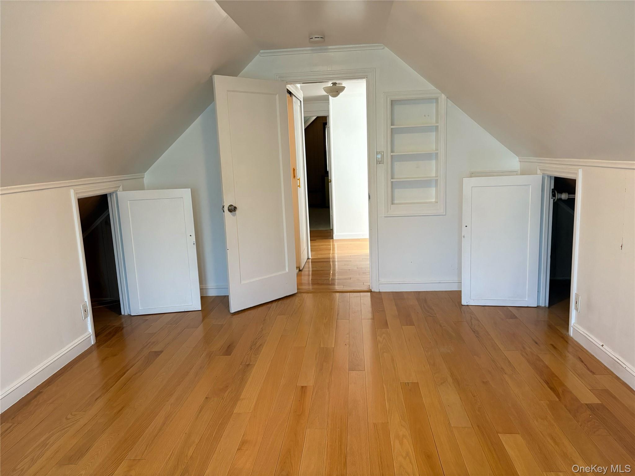 6911 180th Street Property Photo 17