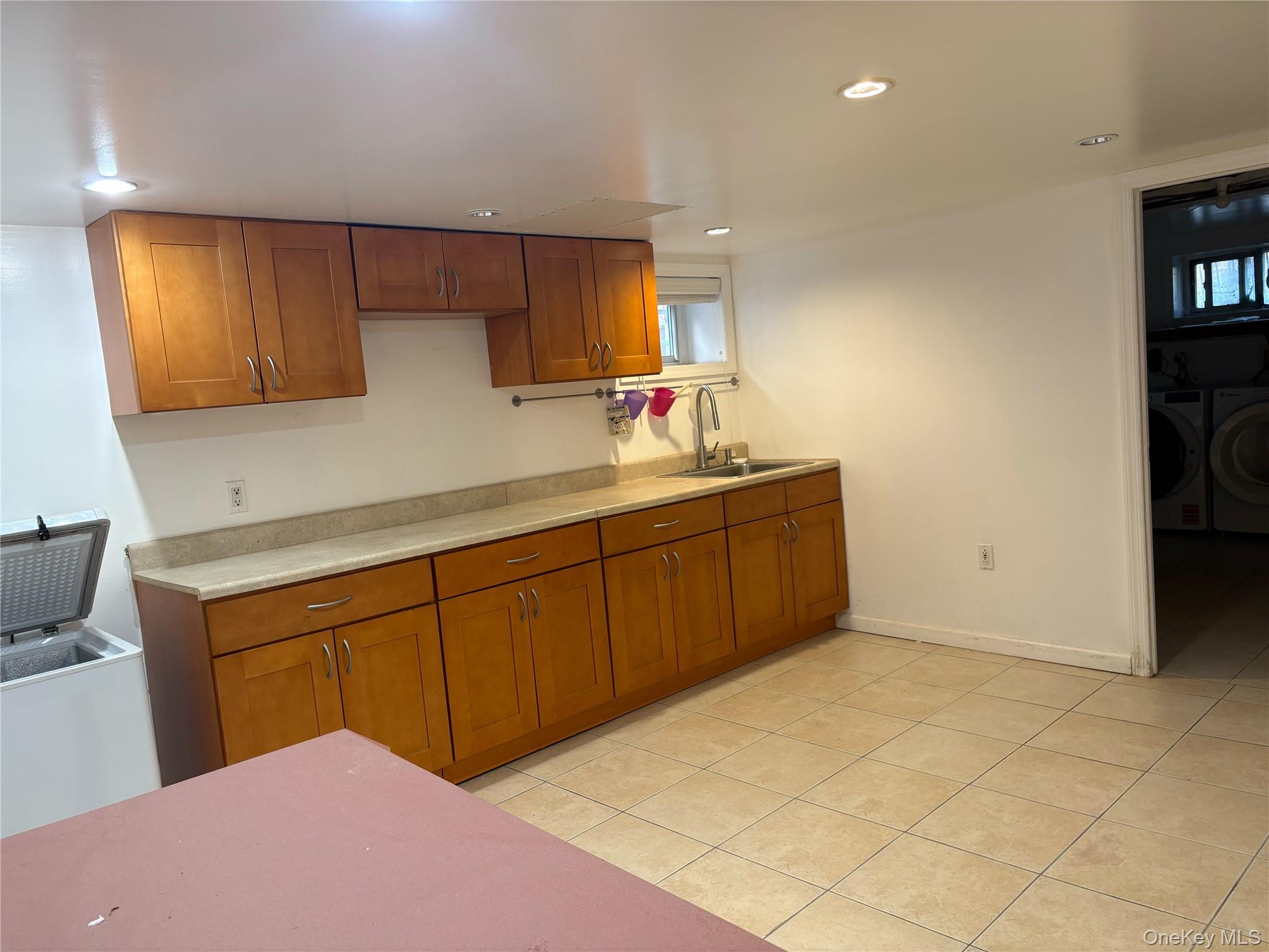 6911 180th Street Property Photo 26