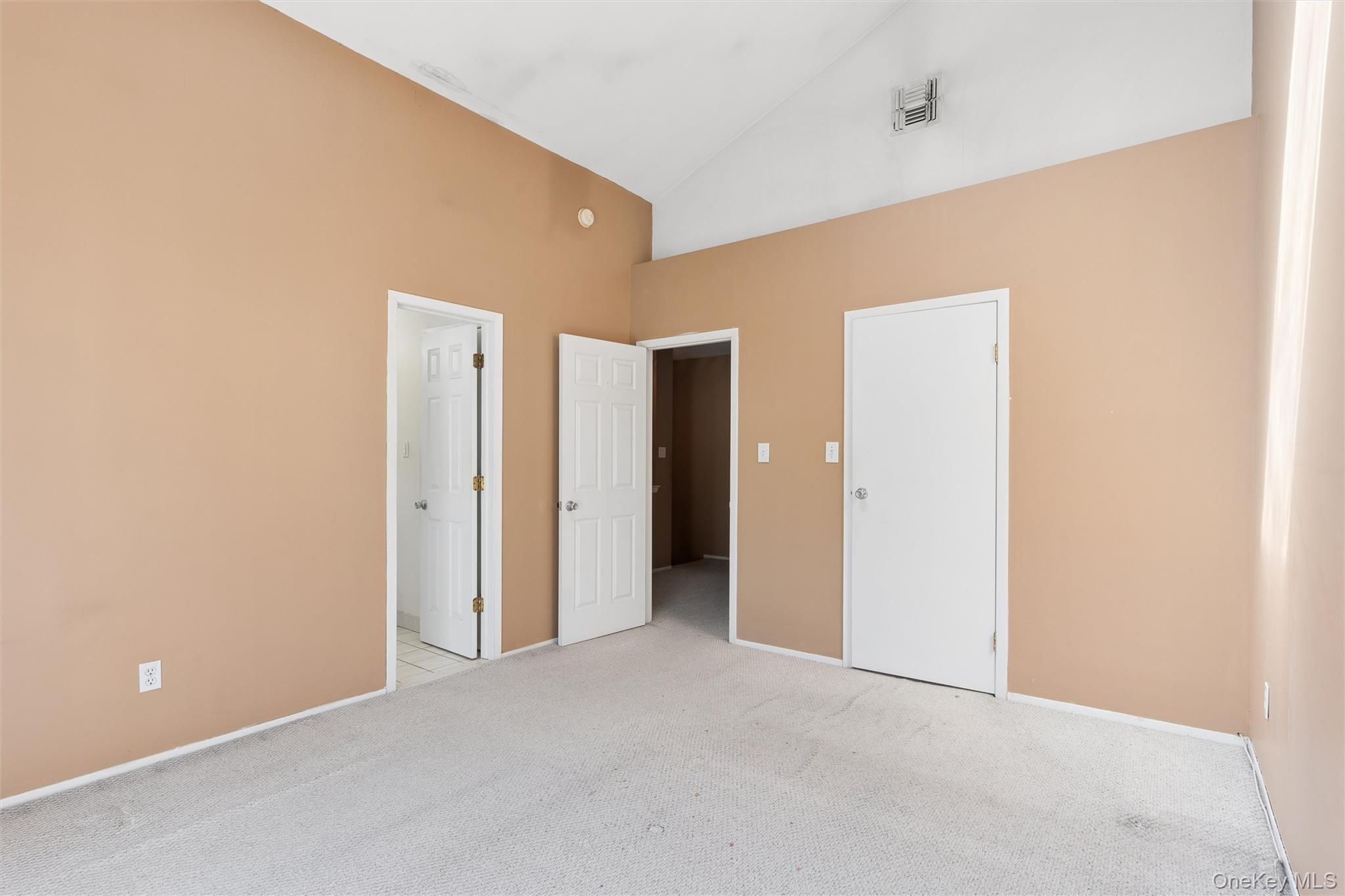 1601 Johnson Avenue 16 Property Photo 22