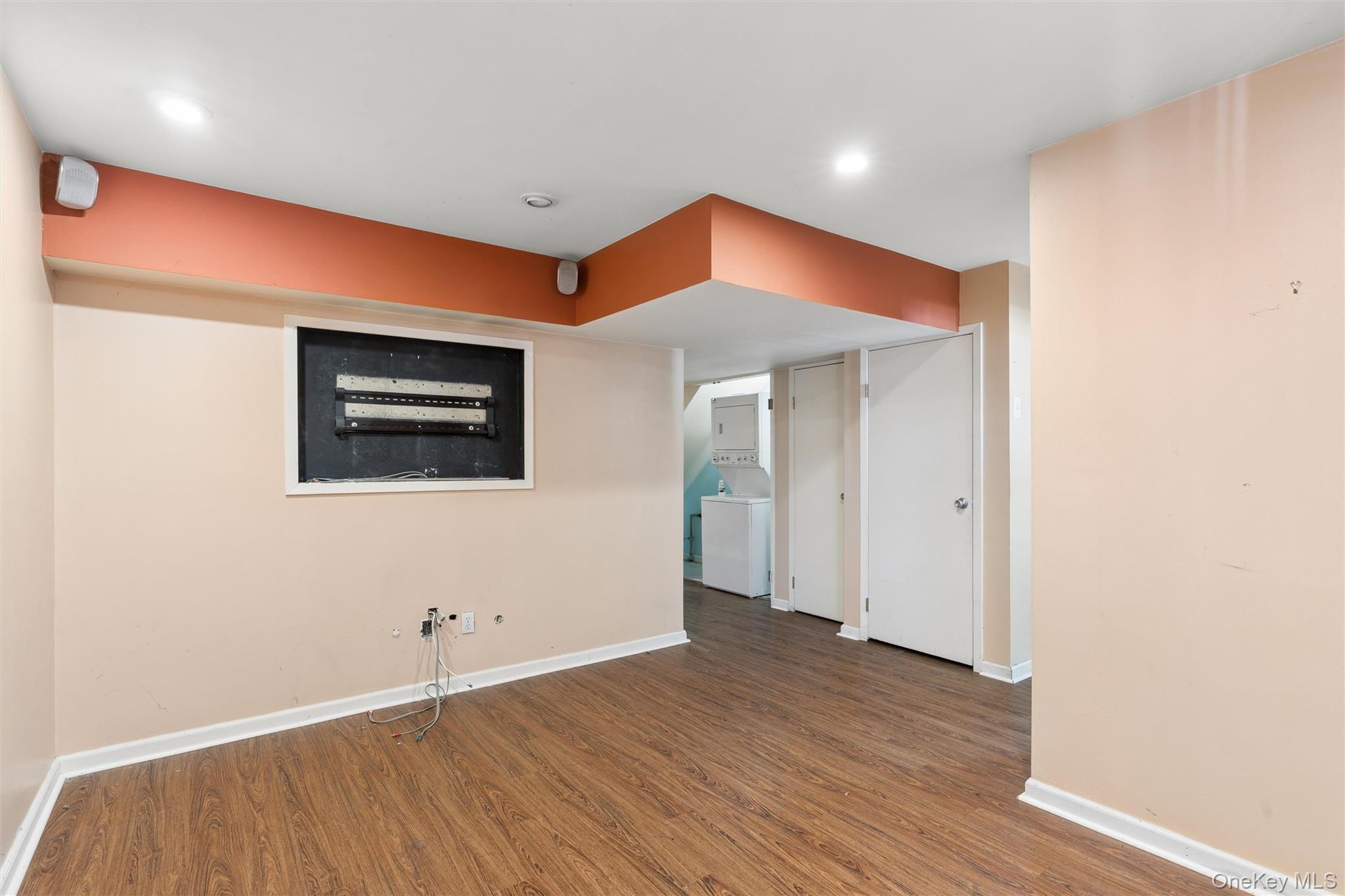1601 Johnson Avenue 16 Property Photo 26
